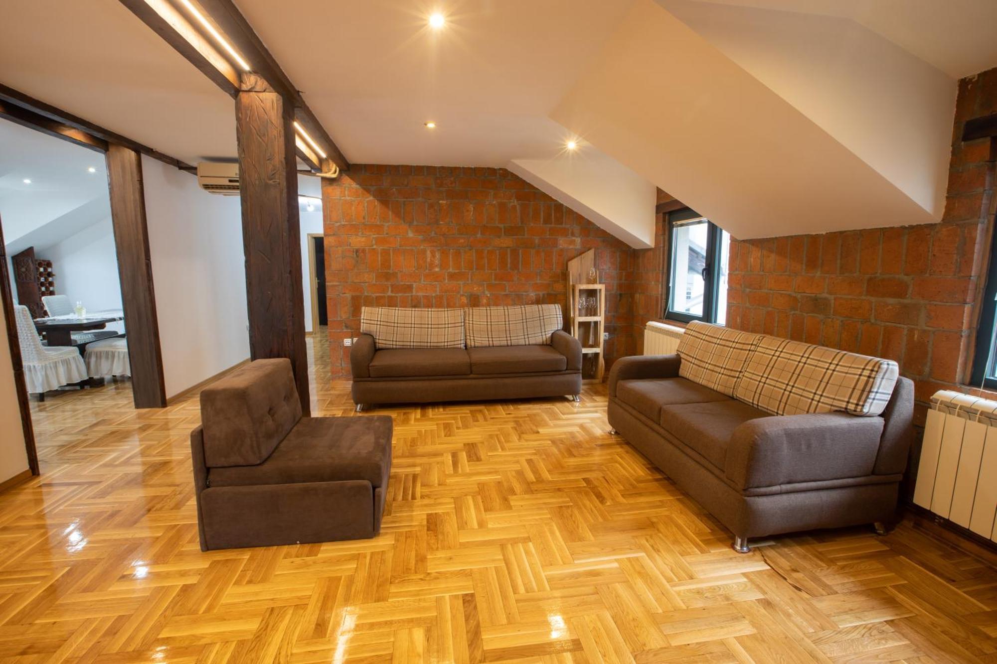 Bubamara House